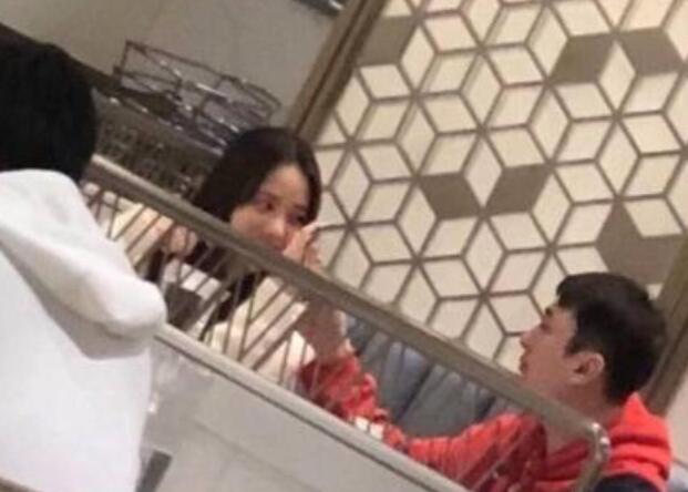 掩盖热狗风波?王思聪焦可然约饭热聊
