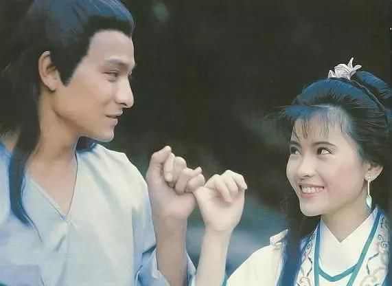 心痛！蓝洁瑛出殡火化 这位有“靓绝五台山”之称的艺人从此与世长辞