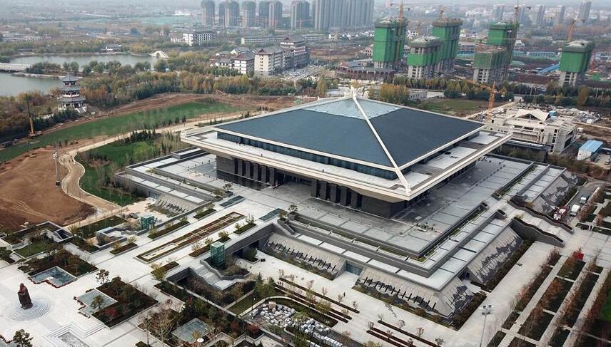 孔子博物馆在山东曲阜开馆试运行