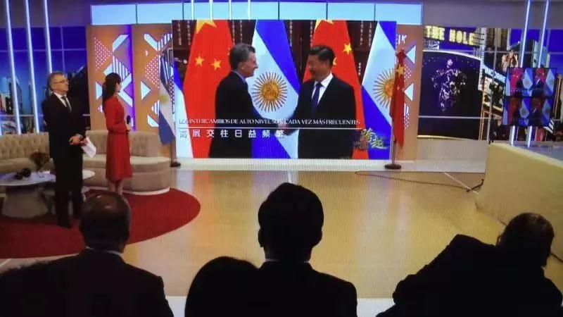 《习近平喜欢的典故——平语近人》(西语版) 全球上线