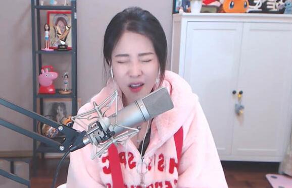 网红小姐姐火到韩国!冯提莫要去mama 爆火歌