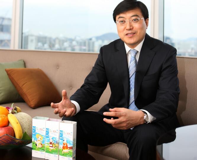 真相惊呆网友！伊利董秘辞职 70后20亿身家大土豪为何辞职？