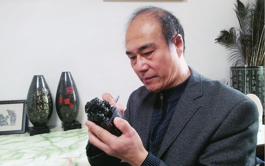 传承非遗 坚守匠心——记“济南工匠”、济南微雕传承人王天明