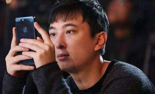 史上最强外号！不知爹富王思聪 雅思分数是9 自称很努力否认买文凭