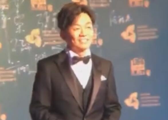 暴打马蓉是真是假?王宝强亮相电影节 未受