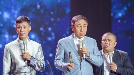 冯巩岳云鹏顺利通过！春晚语言节目审查 陈佩斯、赵本山并未现身