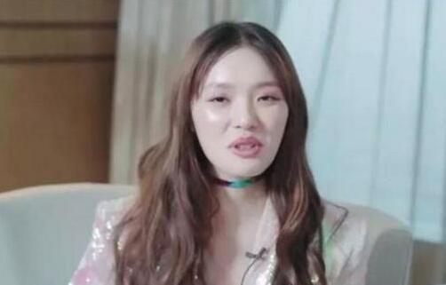 终于真相了?林允回应脸型变化晒照回击 整牙如整容依旧好看又完美