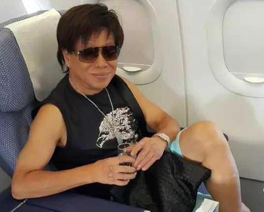 女方小三十多岁！梁小龙承认出轨 自曝20多天24小时和她在一起