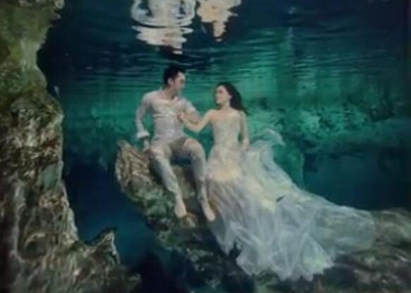 结个婚结1年?阿娇水下婚纱照美哭了 白纱飘飘似水中仙子超唯美