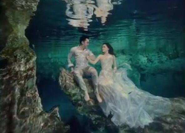 什么神仙眷侣?阿娇水下婚纱照上演湿身诱惑 无奈回应结婚结一年真相