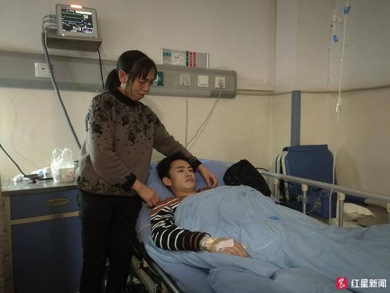 太吓人了！苦胆泡水喝致中毒 男子找偏方治胃病至今未脱离生命危险