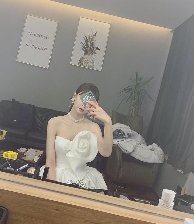 真相震惊网友！沈梦辰晒婚纱照 这是和男友杜海涛结婚了的节奏？