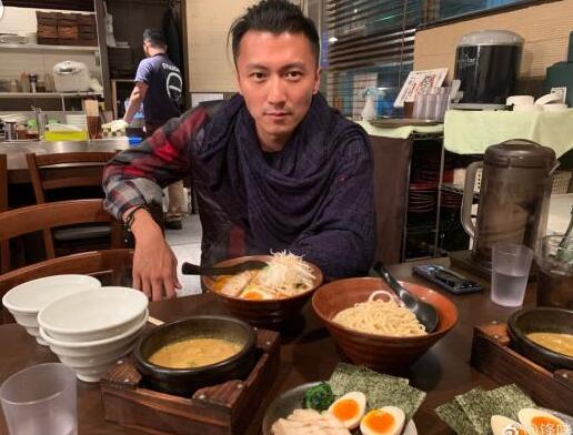 终于真相了?谢霆锋回应谣言是怎么回事?是Lucas及Quintus的爸爸