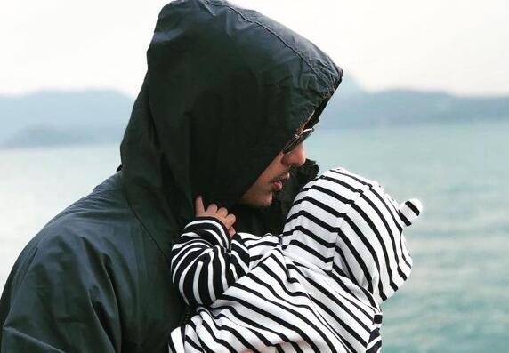 父爱爆棚!余文乐化身慈父 