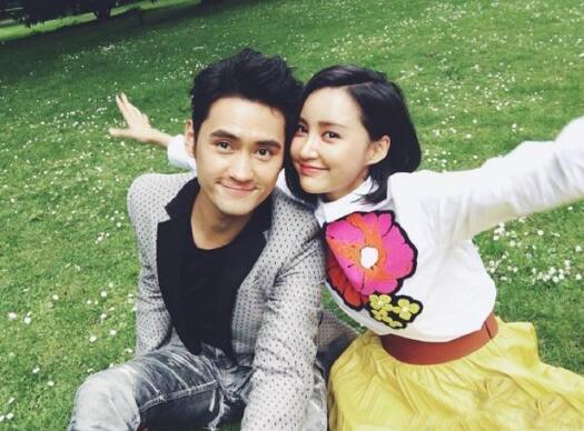 张歆艺元旦晒孕肚 网友：二姐威武