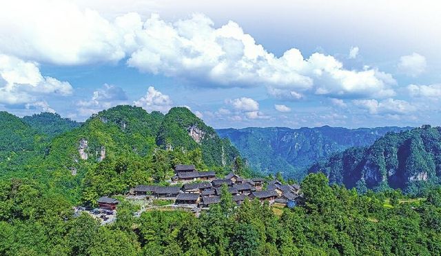 携手聚力共战贫困——济南湘西东西部扶贫协作观察