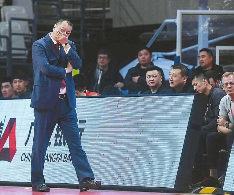 新年第一战究竟输在哪？劳森因伤缺阵 山东男篮竟不敌浙江青年军