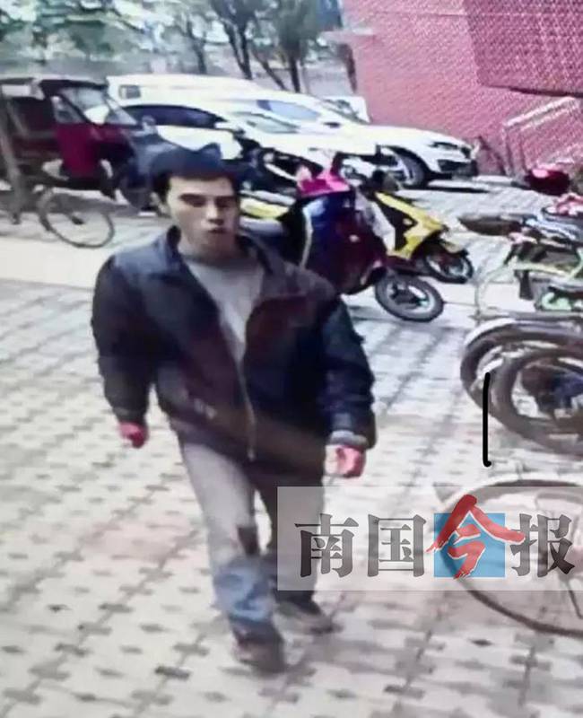 光天化日真相细思极恐！夫妻在家门口遭捅 杀人恶魔竟然是上下楼邻居