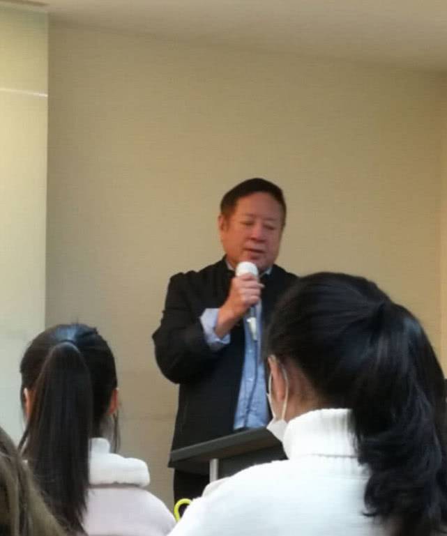 潘玮柏传即将结婚 本尊出面了！潘玮柏否认结婚 