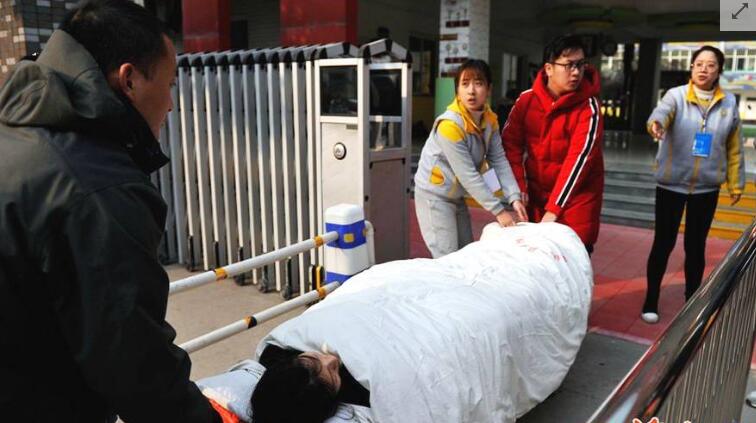 真相令人心碎!临考前出车祸怎么回事?详情曝光