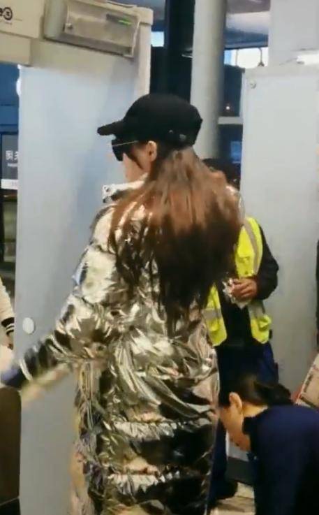 终于真相了?唐嫣安检不脱外套是怎么回事？背后原因及详情始末惊呆了 