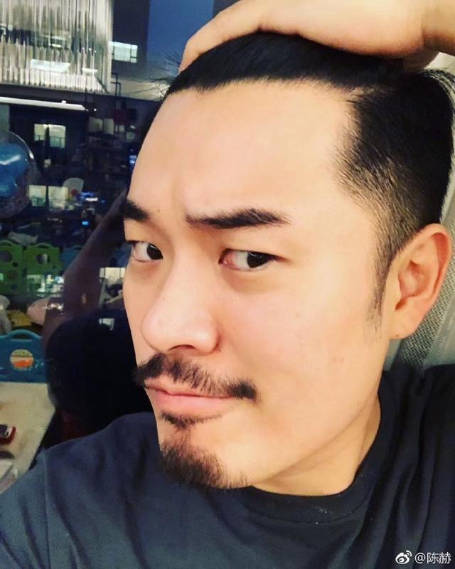 真相来了！陈赫秃顶指日可待是什么梗？自嘲发际线上移了一百多米