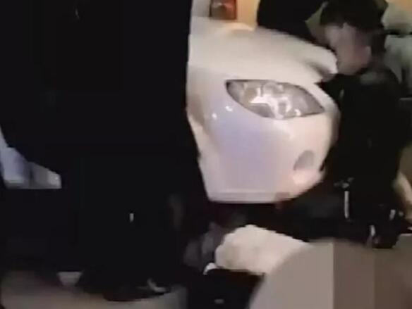 真相曝光细思极恐?男子倒车碾死自己是怎么回事?还原事发经过真相震惊