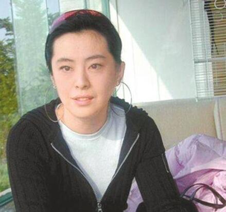 终于真相了!王祖贤正面照曝光是怎么回事?背后原因详情始末震惊网友