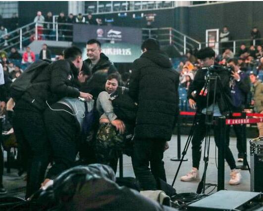 终于真相了!CBA扣篮大赛打架是怎么回事?还原事发经过详情始末震惊