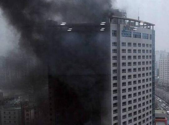 [实拍]惨烈!韩国一酒店火灾最新进展 造成1人死亡至少19人受伤