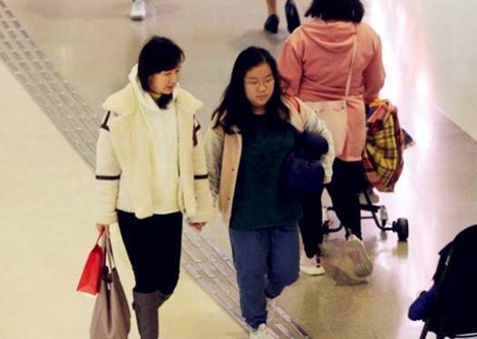 终于真相了!陈美琪陪养女逛街是怎么回事?还原事发经过详情始末震惊网友