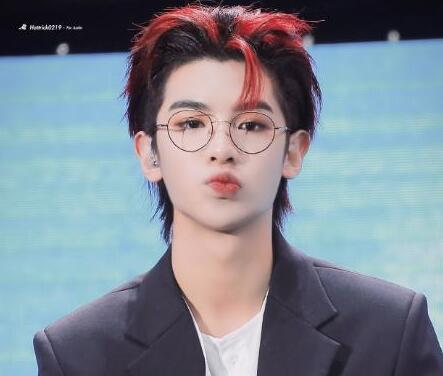 终于真相了!黄明昊恋情是怎么回事?背后原因及详情始末曝光震惊网友