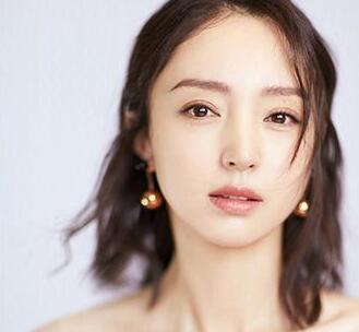 被冻结6000万!董璇出售奢侈品 高云翔卷入性侵经济崩盘?