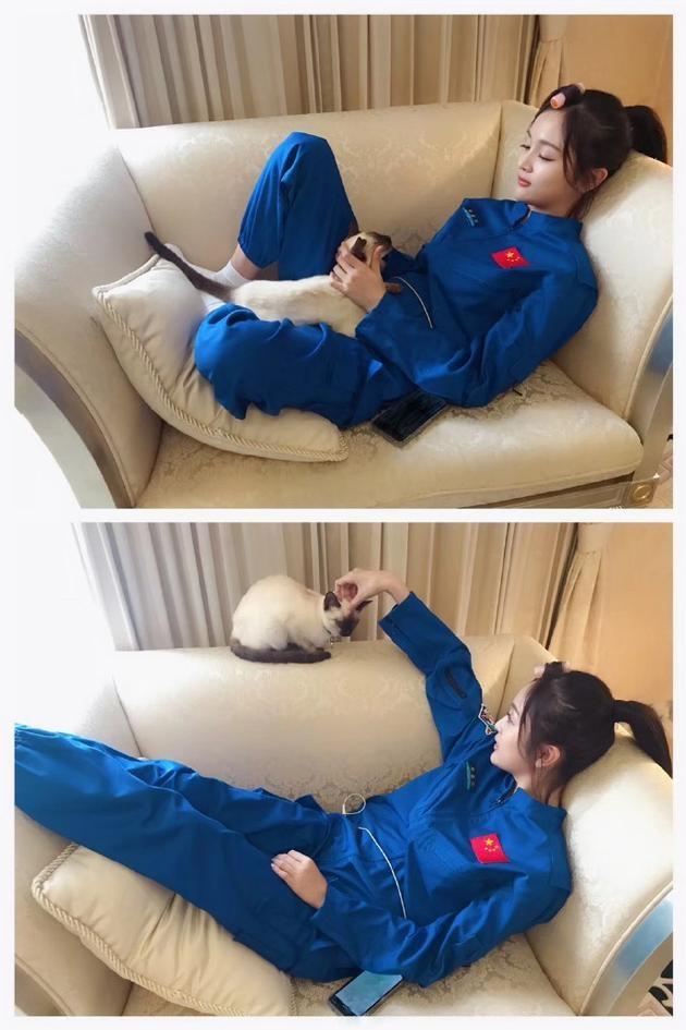 吴宣仪悼念爱猫juju：17变成了敏感数字