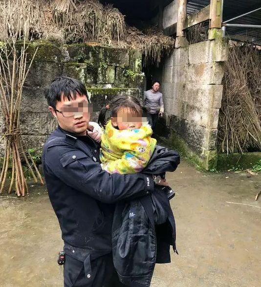 重庆垫江女孩找到 疑似人贩子的监控图片？是谣言！请速度删除！