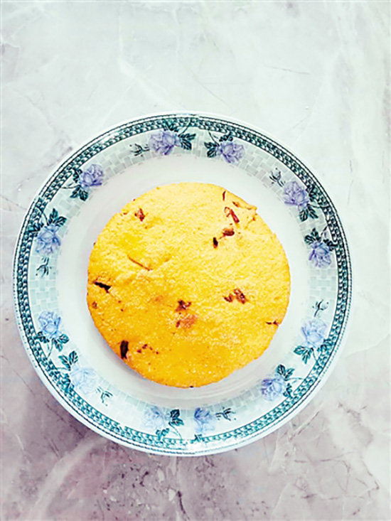 外婆赶来给李楠楠做的玉米粿