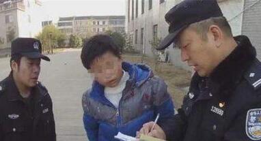 乐极生悲!男孩期末考了第一名 诗兴大发爬10米高楼顶 想下来时发现“悲剧”了