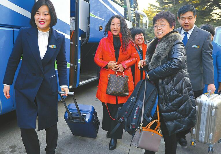 市十七届人大一次会议今开幕 手机扫描二维码即可现场签到