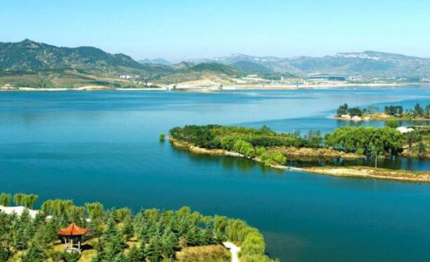 政府工作报告解读