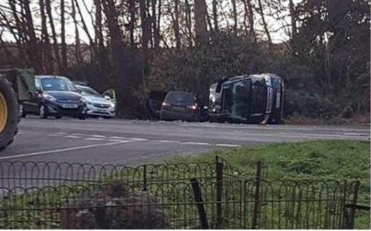 女王老公终于道歉 英女皇丈夫菲利普亲王车祸致人骨折