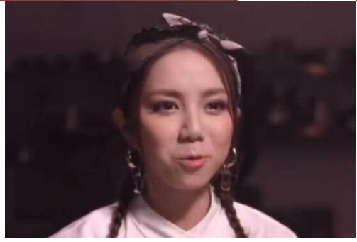 邓紫棋吃虫子 与谢霆锋开启神秘古老柬埔寨硬核美食之旅