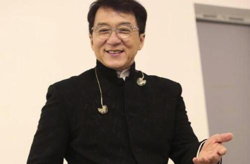 谢谢这辈子有你！成龙为林凤娇庆生 林凤娇陪伴成龙甜蜜幸福