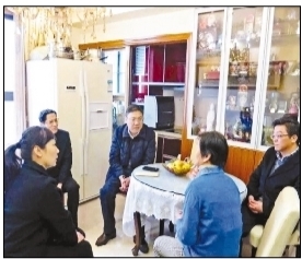 上海困难户家中现高档钢琴  经查实为二手货只值五千元