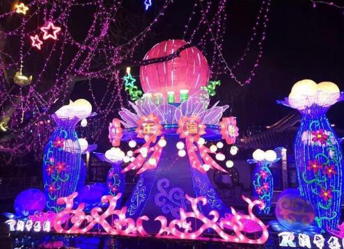 【新春走基层】记者探访趵突泉公园 赏花灯过大年!