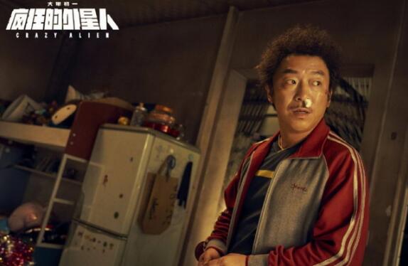 竟是他！首位百亿票房明星 黄渤演绎角色有血有肉