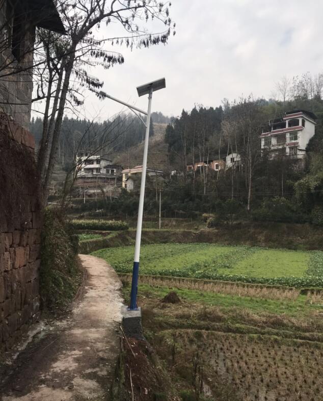 灯亮了 心暖了!170盏路灯照亮东西部扶贫协作之路