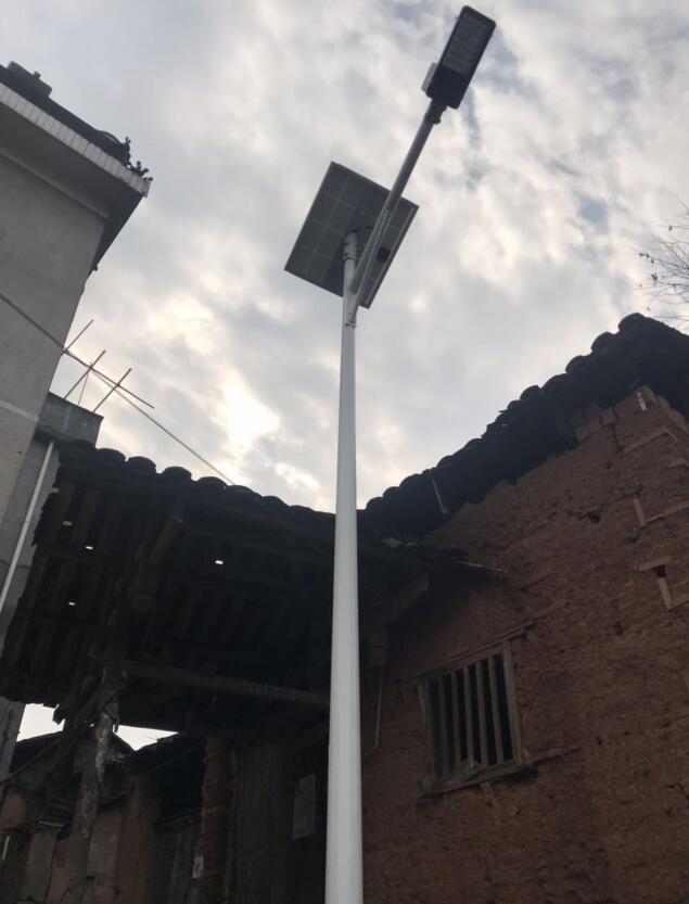 灯亮了 心暖了!170盏路灯照亮东西部扶贫协作之路