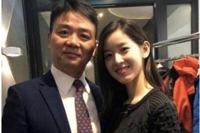 刘强东律师辟谣离婚传言 将采取民事、刑事诉