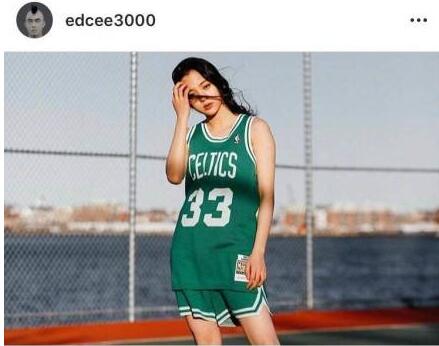 非常壮实！欧阳娜娜被指变胖 如果穿露肩的衣服就会暴露一个缺点！