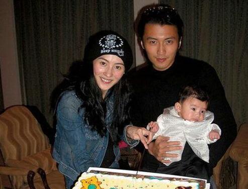 张柏芝谈家庭 从谢霆锋到富豪富商、再到周星驰、何孟怀一波三折的……